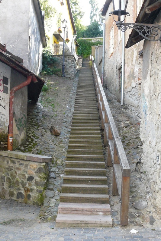 schody
