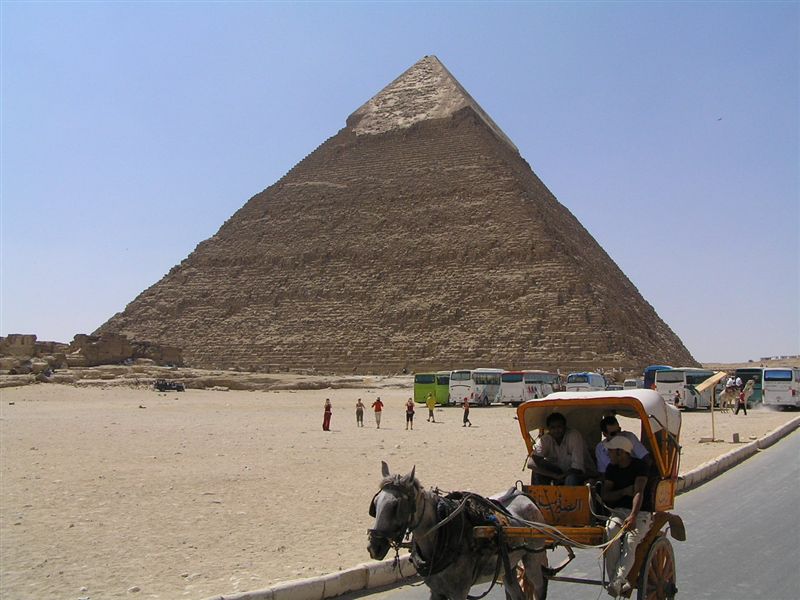 breÄŤka v piramidos
